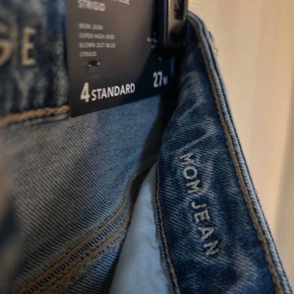 Jeans - Picture 4 of 4